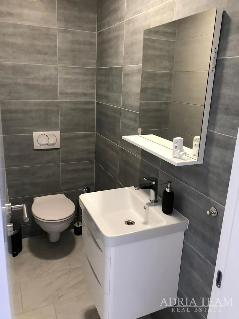apartman u prvom redu do mora, potpuno opremljen - vir - slika 21