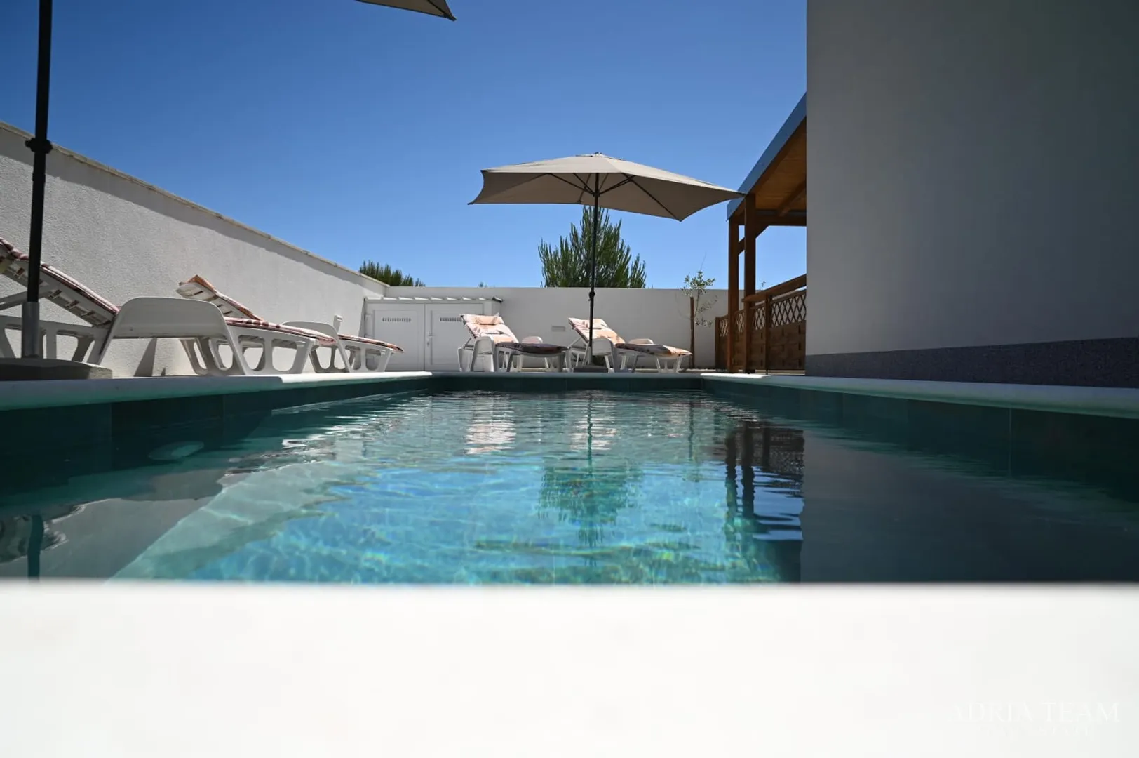 vila s bazenom, 350 m od mora, vir - zadar - slika 23