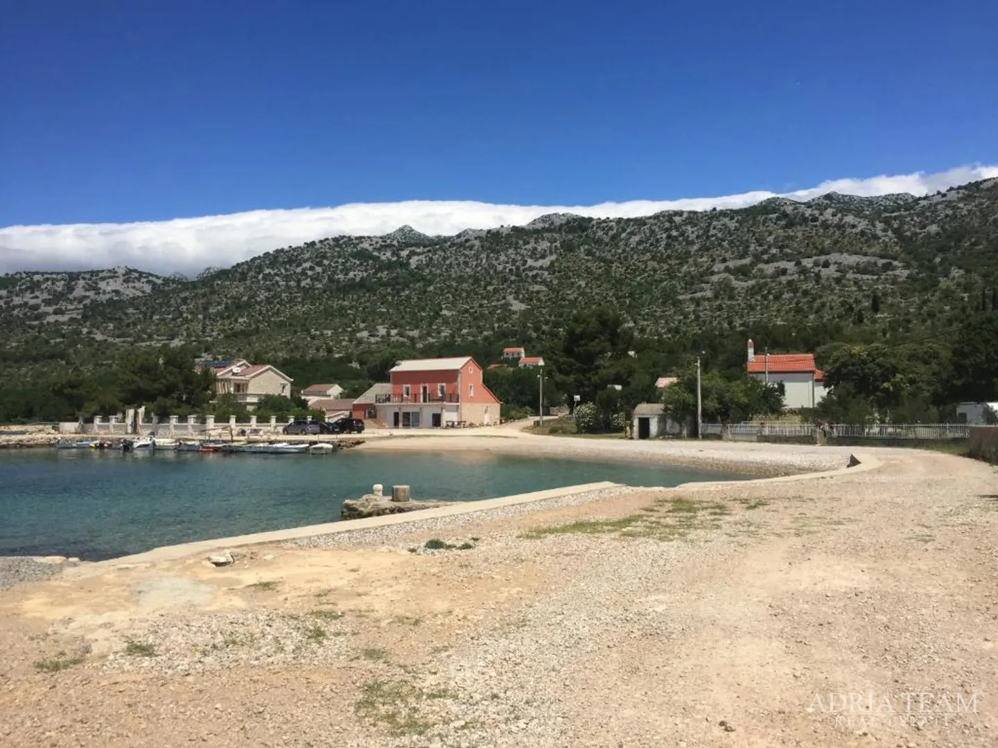 akcija!!! građevinsko zemljište, 200 m od mora - tribanj - starigrad - slika 2