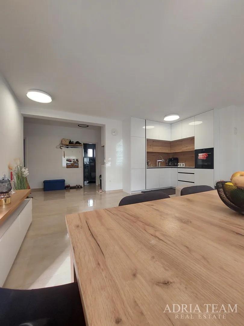 apartman u stambenoj zgradi, 80 m od mora - diklo, zadar posebna ljetna akcija! - slika 38