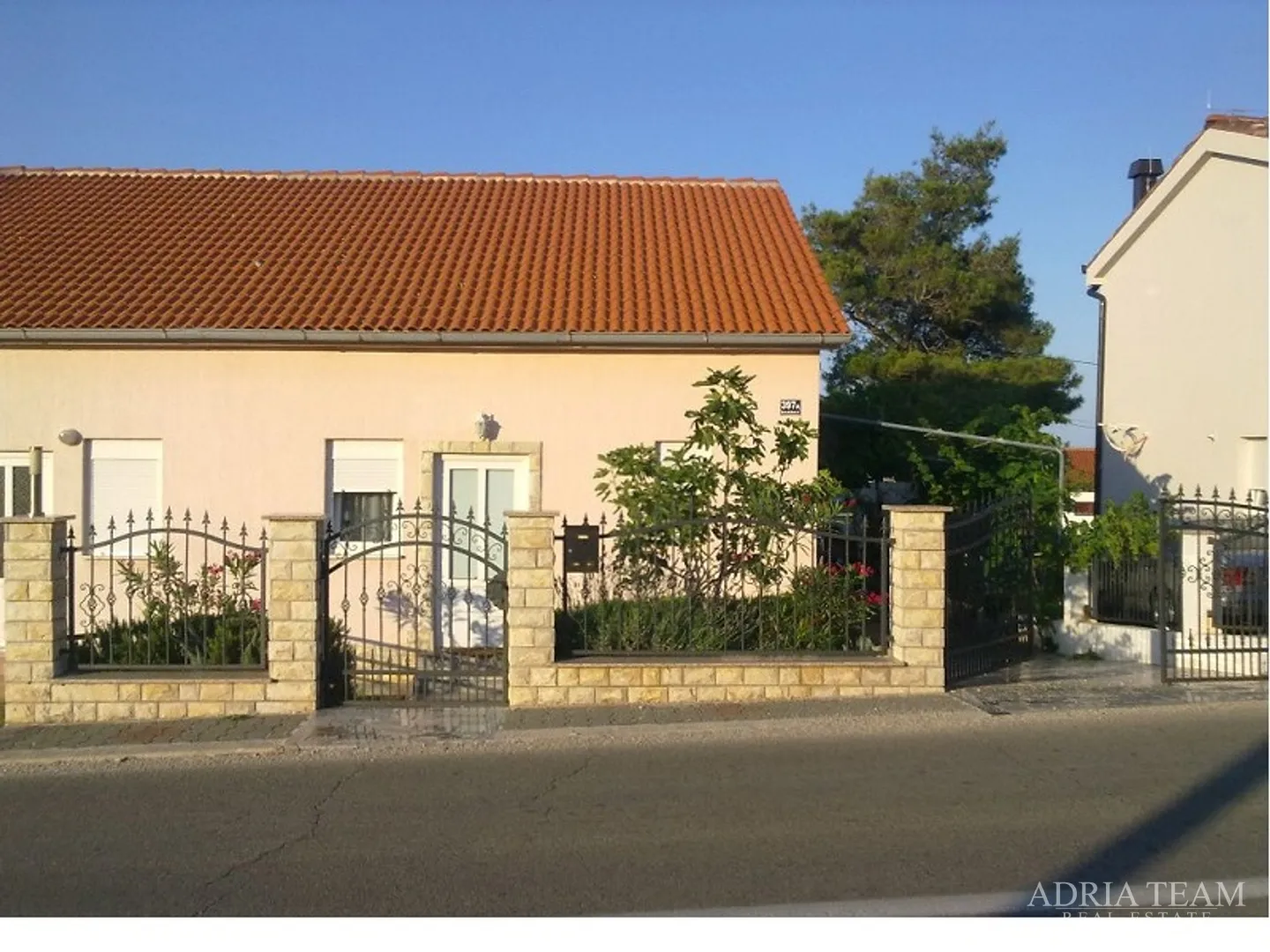 dvije apartmanske kuće na prodaju, otok rab – barbat - slika 7