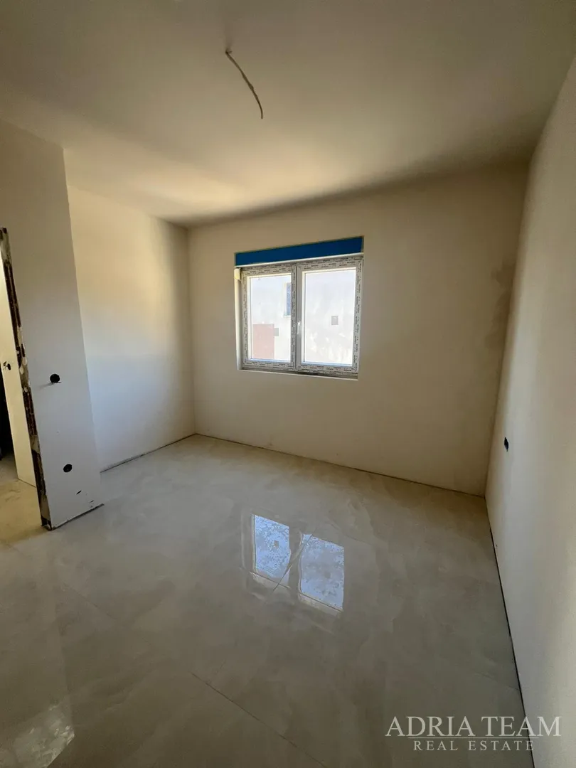 apartmani u novogradnji udaljeni 200 m od mora - seline - slika 33