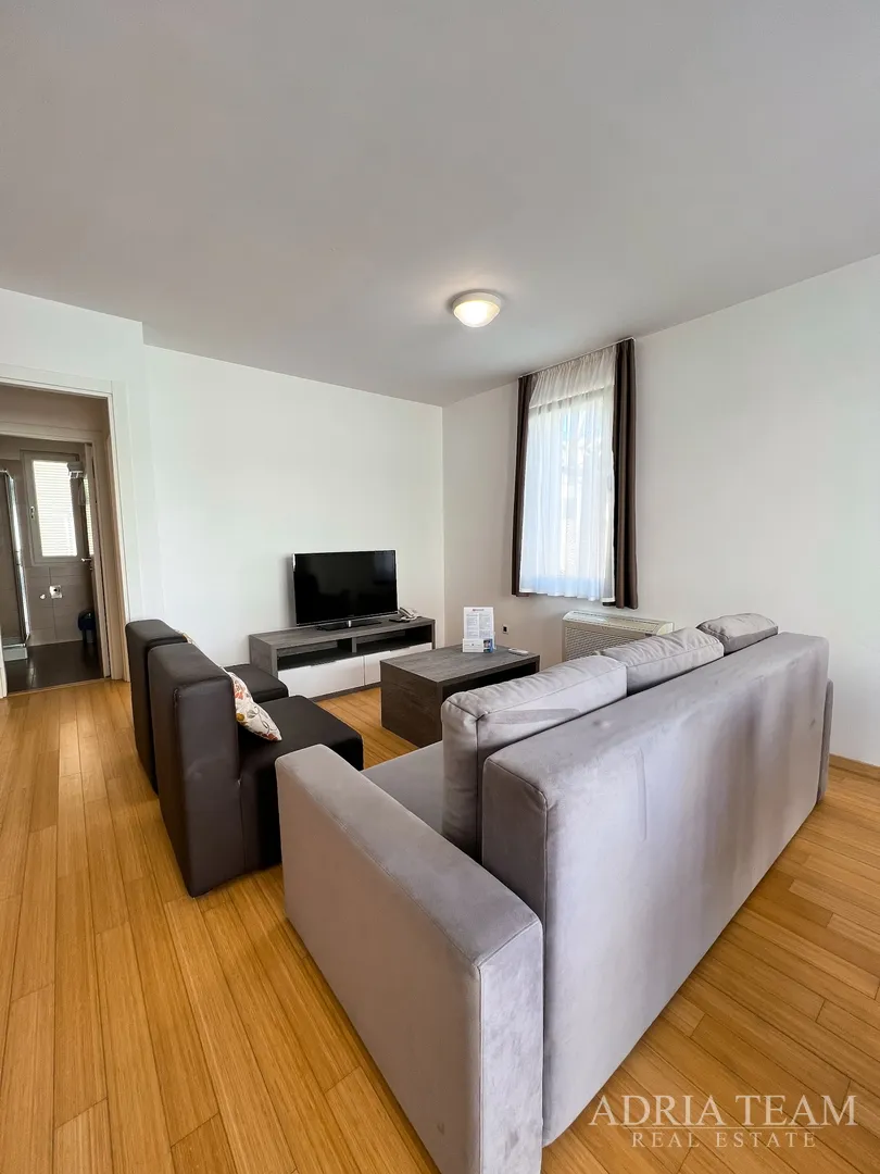 apartman s dvije terase, drugi red do mora - petrčane - slika 12