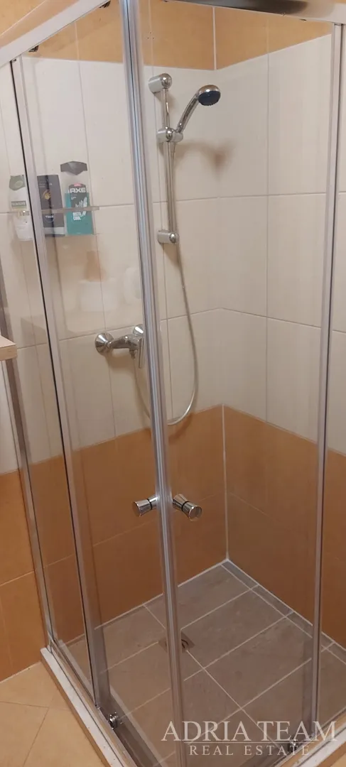 dva spojena apartmana s pogledom na more - okrug gornji, čiovo - slika 23