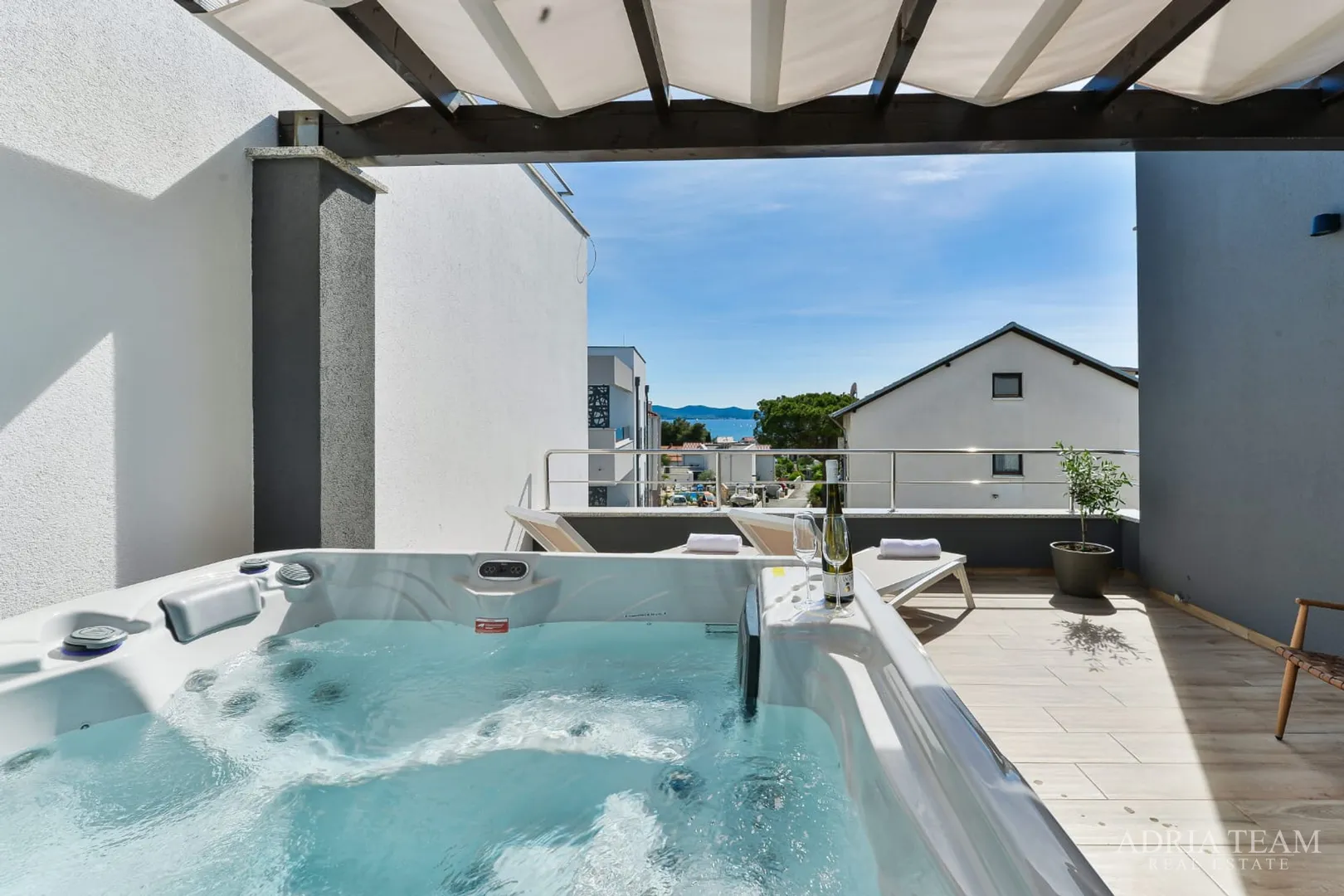 kuća novogradnja s pogledom na more, zadar - diklovac - slika 45
