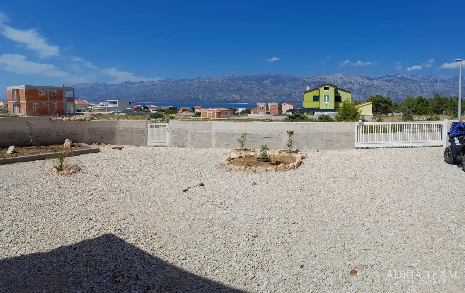 kuća u novogradnji - ražanac - slika 32