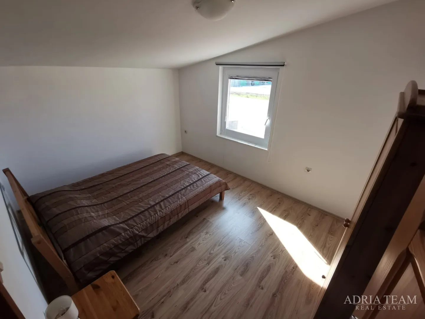 apartmanska kuća s 3 apartmana - vir - slika 5