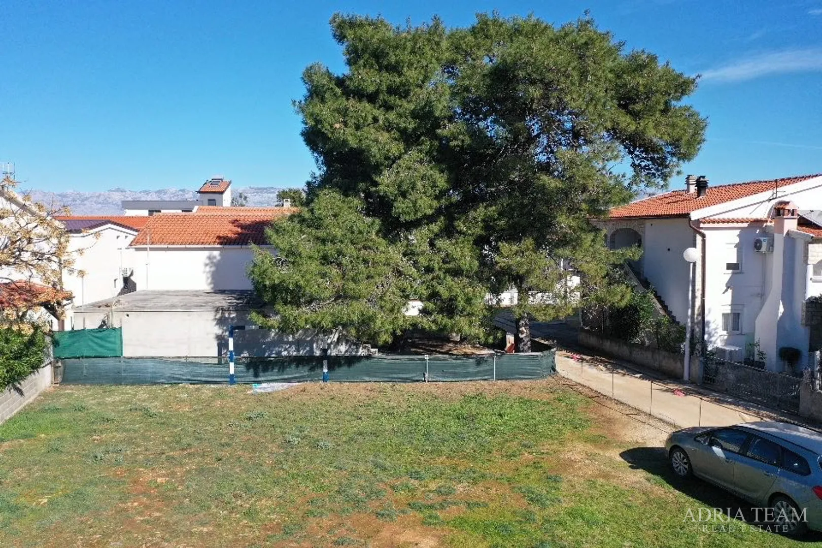 akcija!! neizgrađeni dio građevinskog zemljišta - vir - slika 2