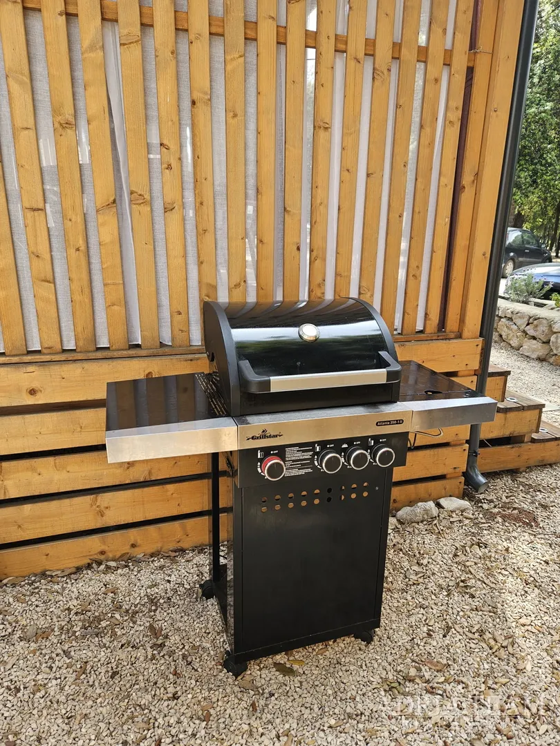 mobilna kućica 70 m od mora – kamp soline, biograd na moru - slika 13