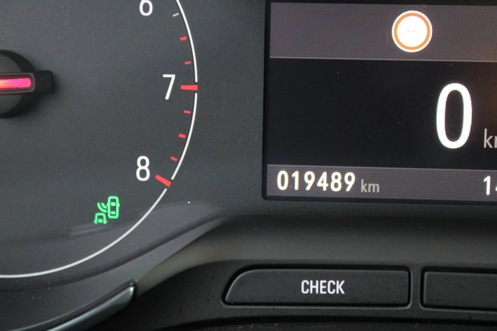 opel crossland 1.2 turbo ultimate *led, navigacija, kamera* - slika 15
