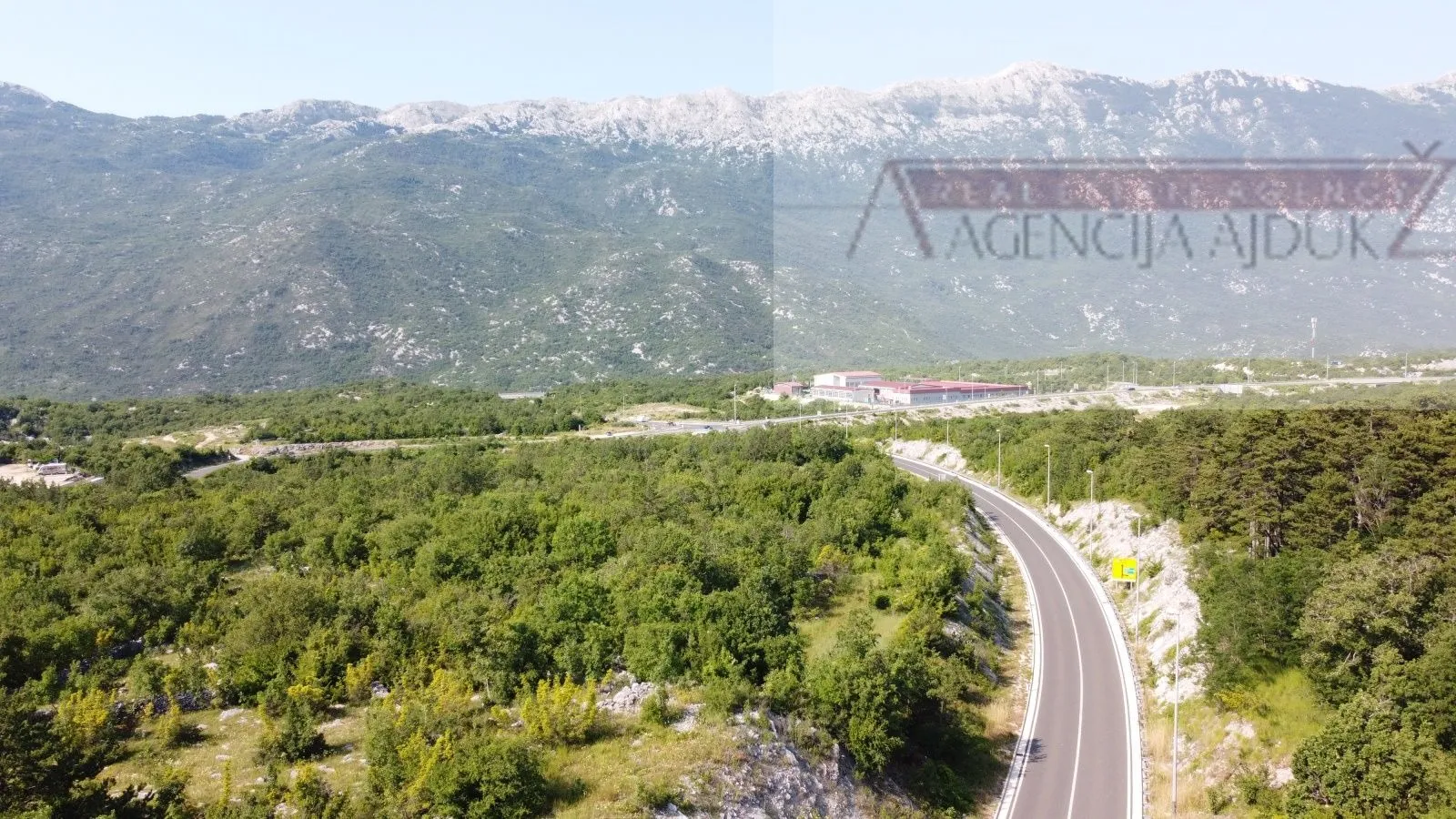 zagvozd građevinsko zemljište 1817 m2 - novo u ponudi - slika 5