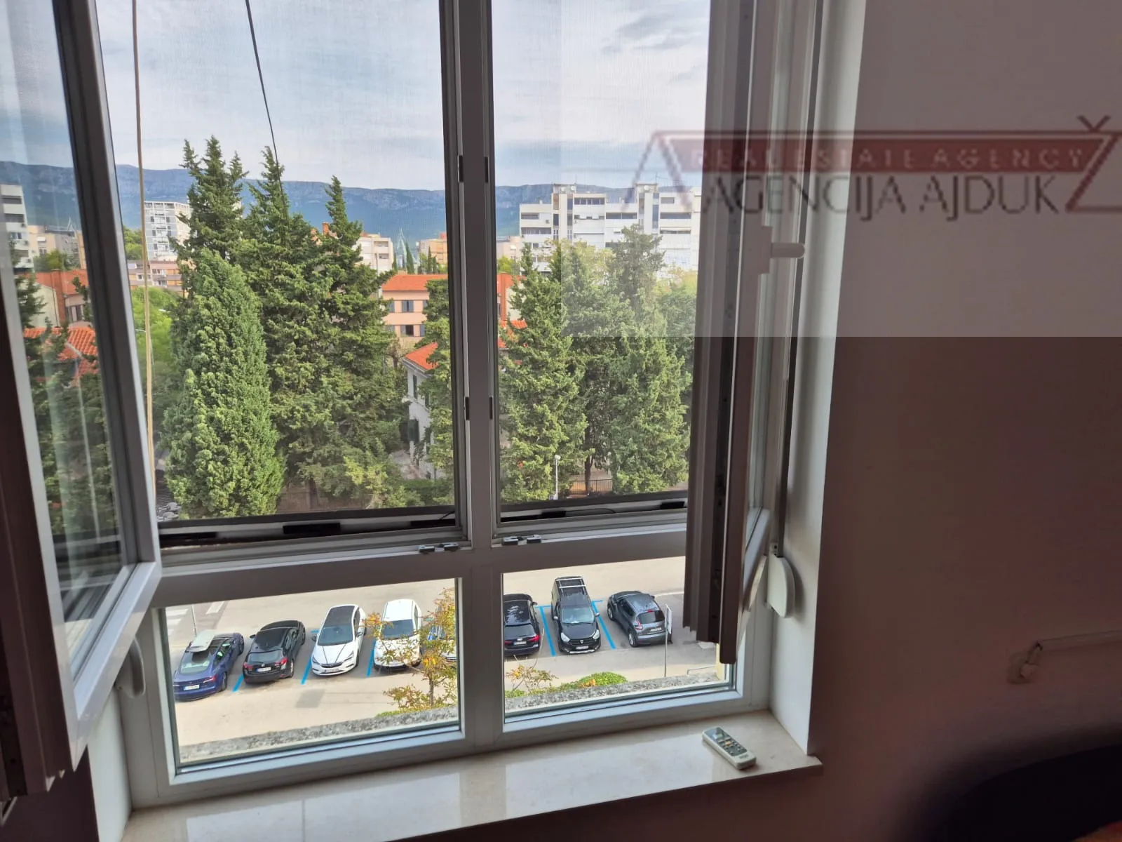 split centar 65,88 m2 stan na top lokaciji - novo u ponudi - slika 15