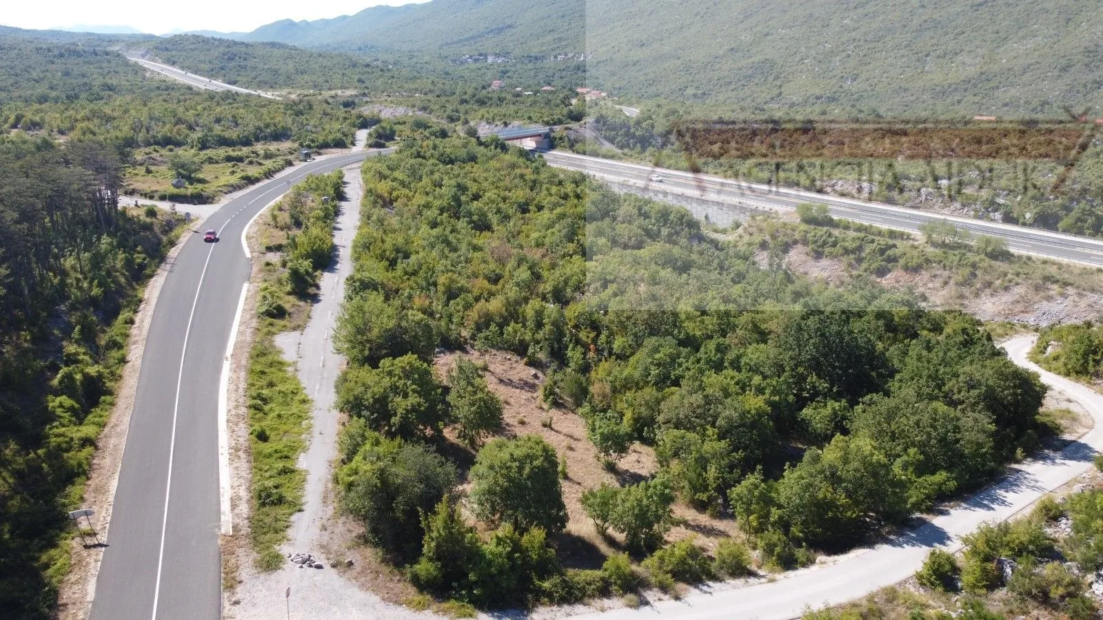 Zagvozd poljoprivredno zemljište 4000 m2 - Zagvozd, Zagvozd