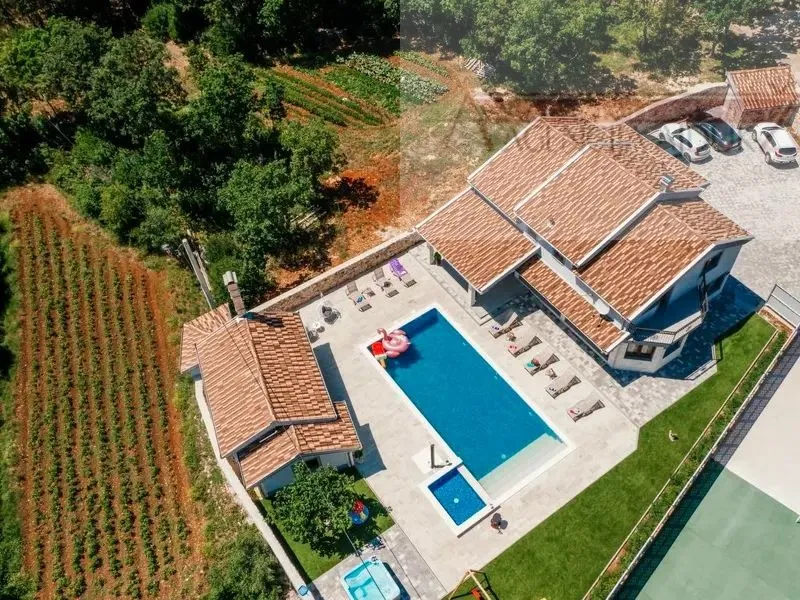 imotski vila 321 m2 - top ponuda - ekskluziva - novo u ponudi - slika 9