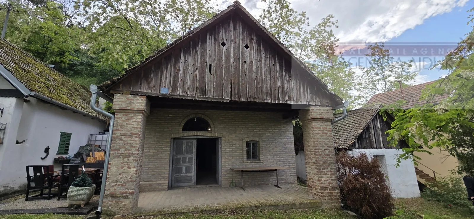 baranja draž planina vikend kuća 65 m2 sa podrumom - slika 1