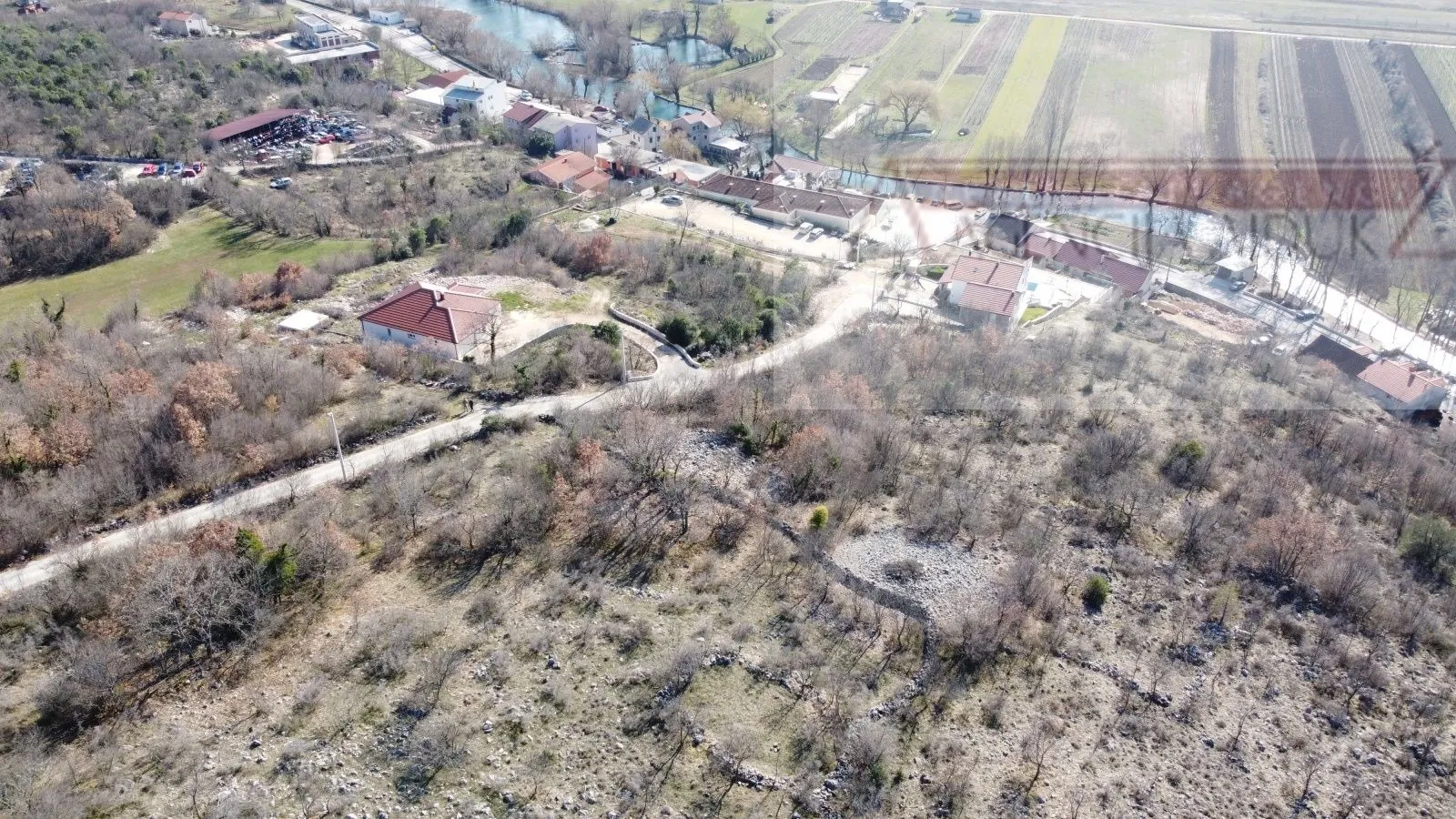 imotski glavina donja građevinsko zemljište 4500 m2 - slika 8