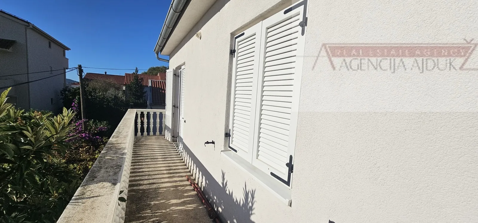 biograd na moru kuća 200 m2 + okućnica - novo u ponudi - slika 7