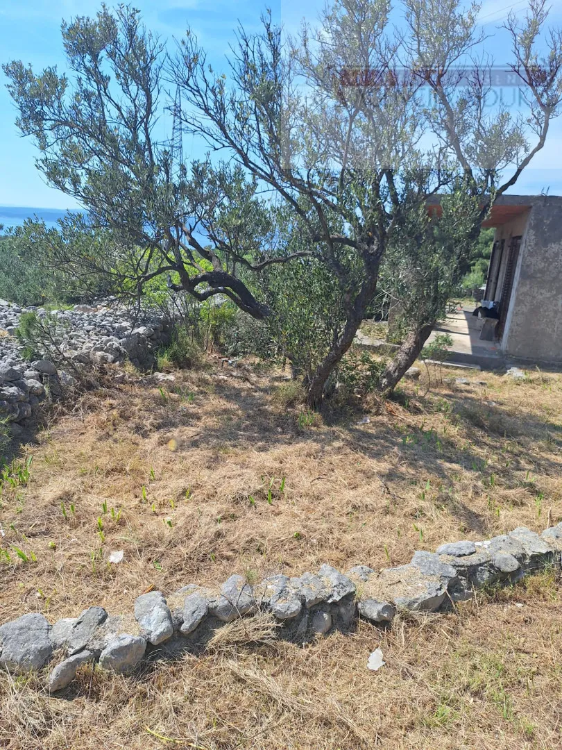 baška voda samostojeća kuća 61 m2 sa okućnicom - slika 3