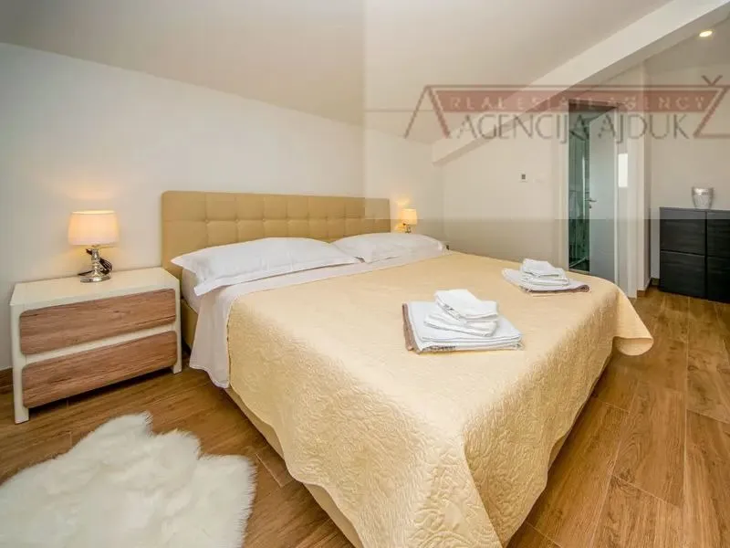 imotski vila 321 m2 - top ponuda - ekskluziva - novo u ponudi - slika 28