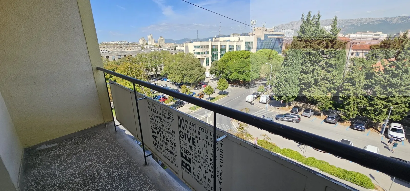 split centar 65,88 m2 stan na top lokaciji - novo u ponudi - slika 3