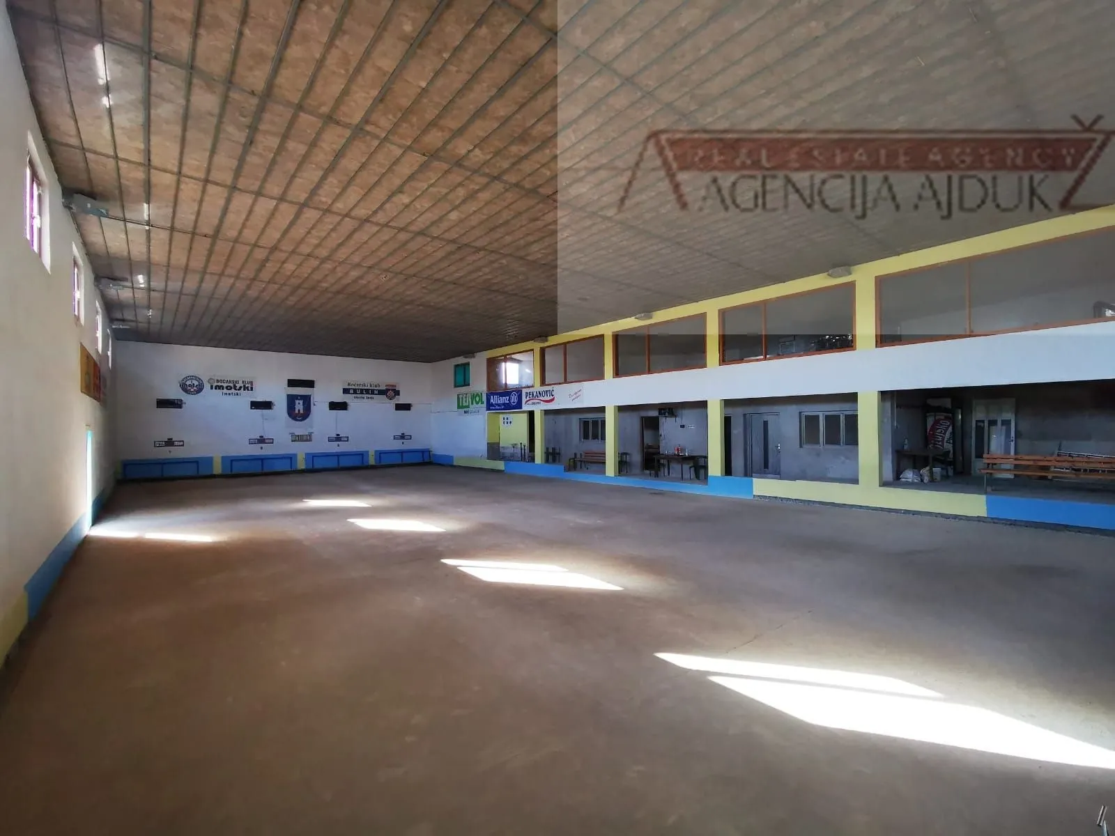 imotski poslovni objekt 635 m2 sa zemljištem 1950 m2 - slika 7