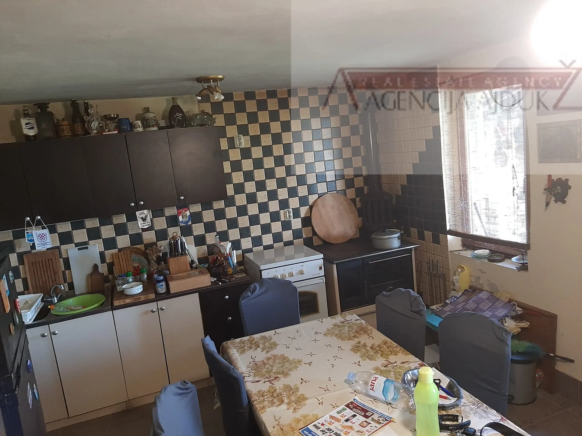 baranja draž planina vikendica 100 m2 na parceli od 6400 m2 - slika 9
