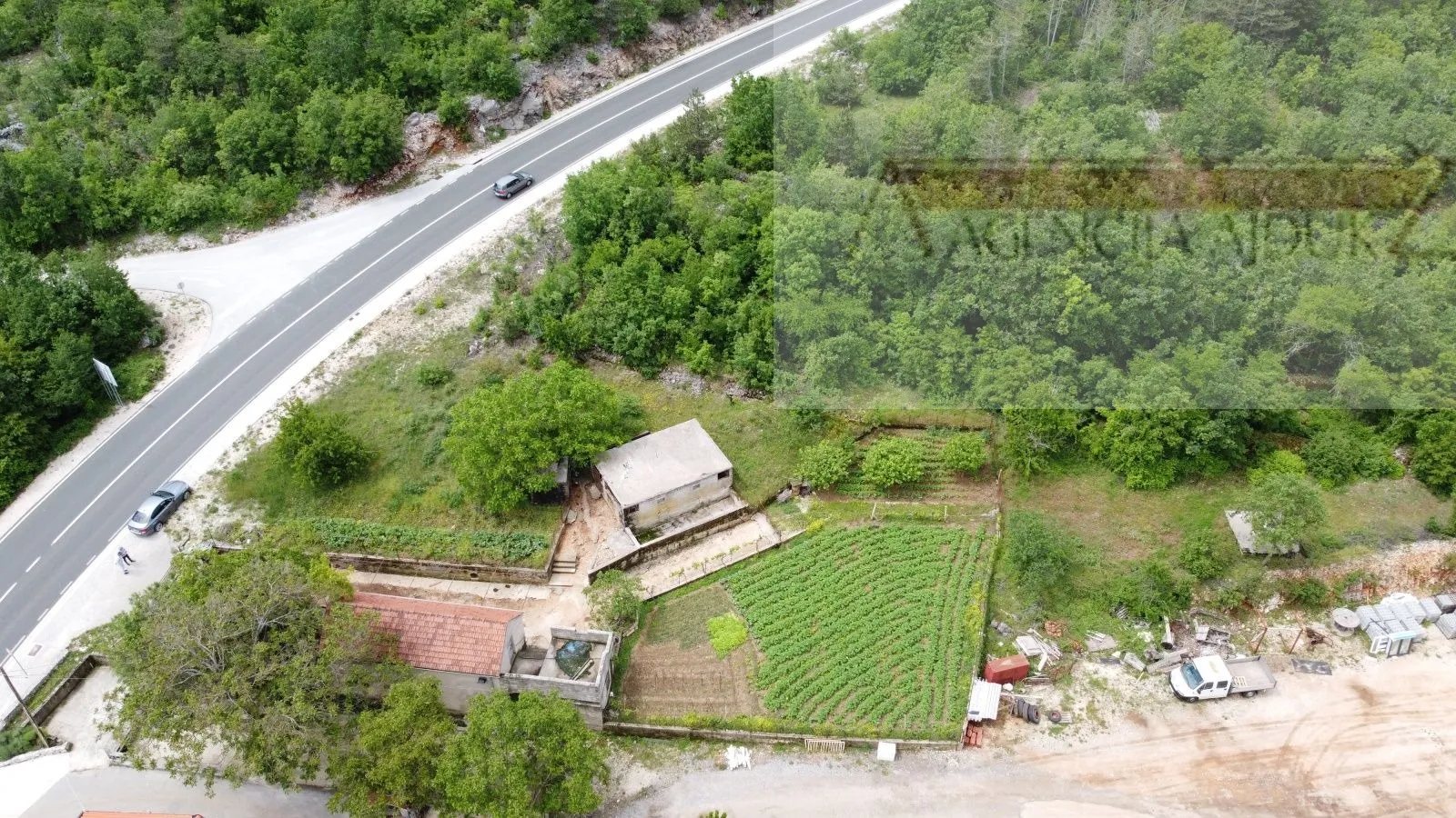 imotski poljica građevinsko zemljište 2502 m2 + objekti - novo - slika 6