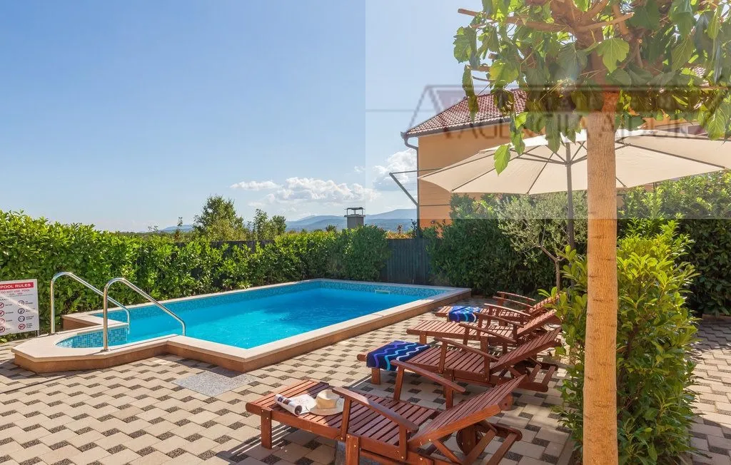imotski proložac donji vila s bazenom 286 m2 - novo u ponudi - slika 7