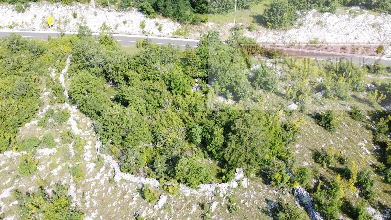 zagvozd građevinsko zemljište 1817 m2 - novo u ponudi - slika 12