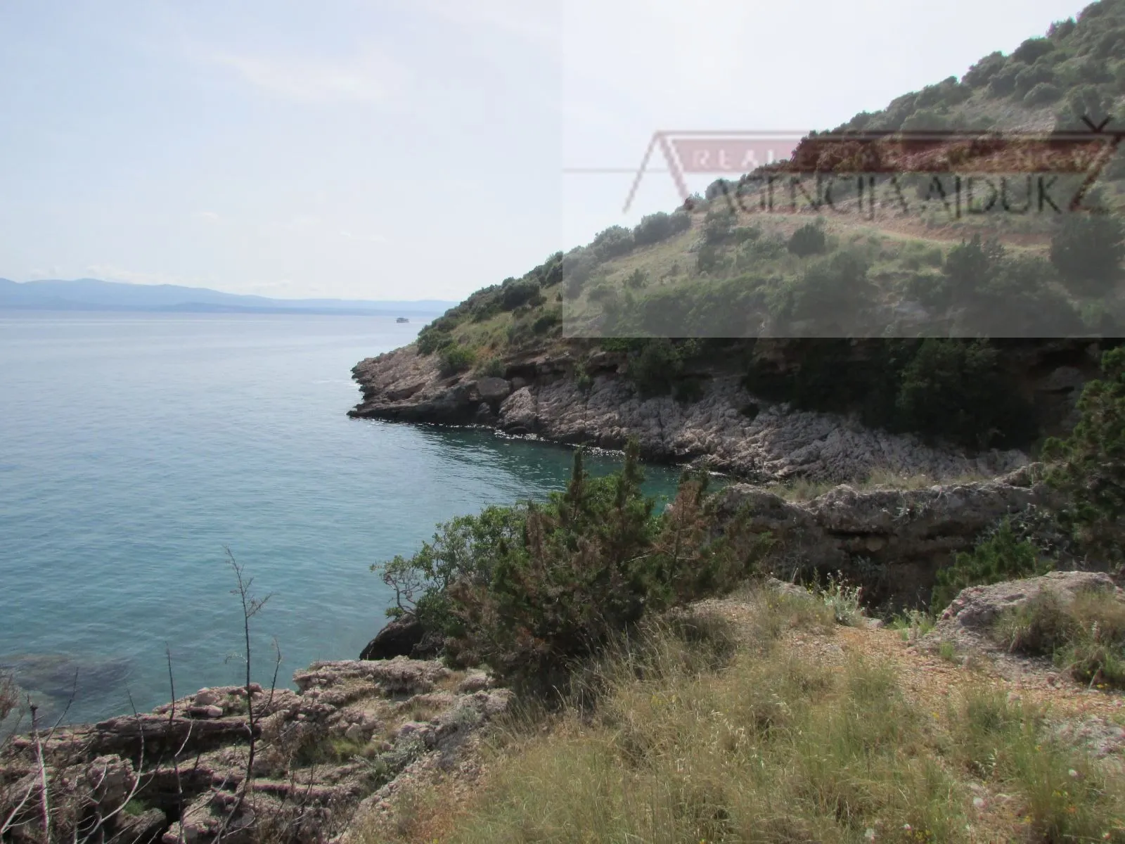 brač bol, zemljište 12459 m2 prvi red do mora - slika 8