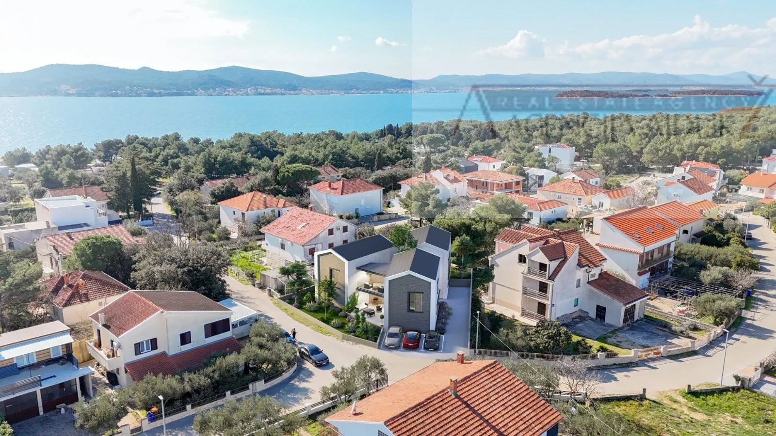 Biograd na moru građevinsko zemljište 756 m2 dozvola za 3 stana - novo - Biograd na Moru, Biograd na Moru