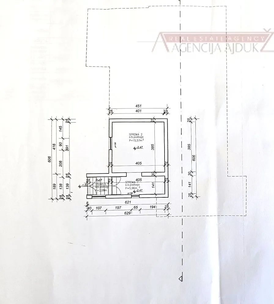 kaštel lukšić kuća 219 m2 + parcela 2993 m2 intimna lokacija - top - slika 17
