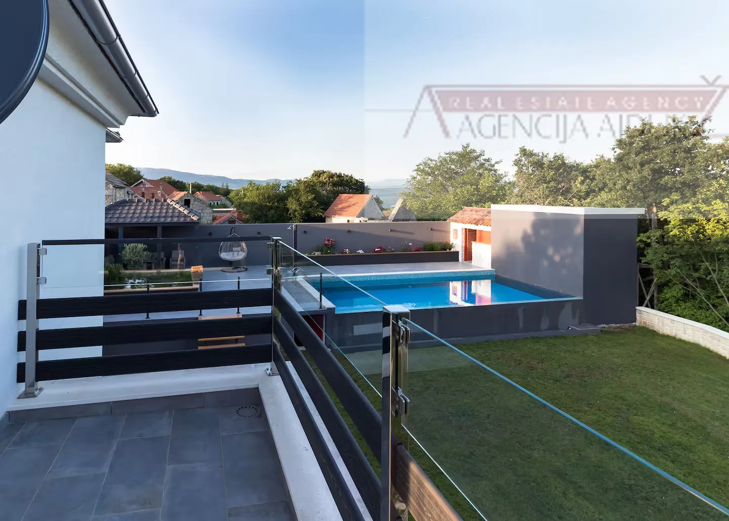 imotski kuća za odmor 187 m2 + bazen + pomoćni objekti - novo u ponudi - slika 5