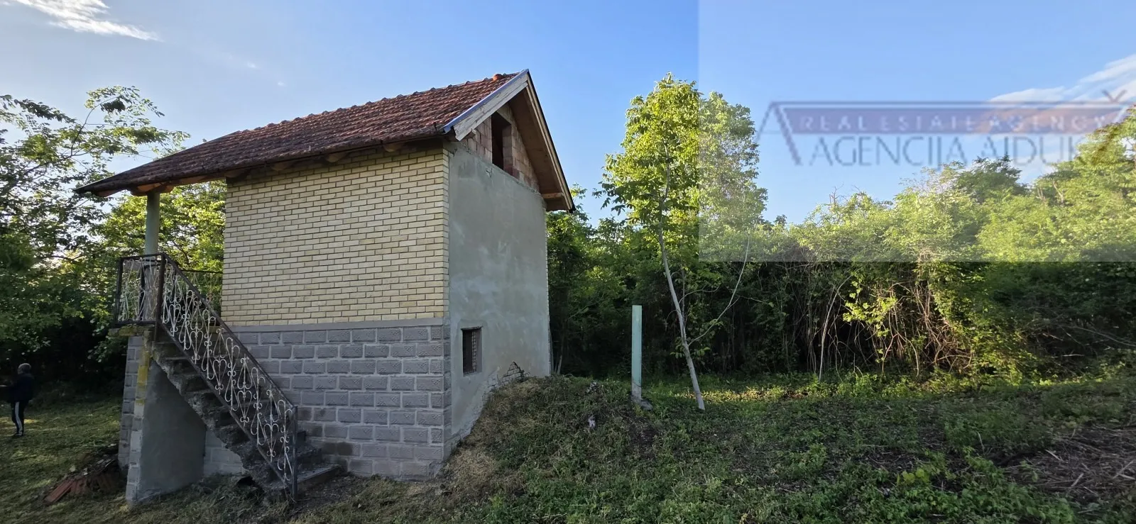 draž podolje planina vikendica 24 m2 - povoljno - slika 5