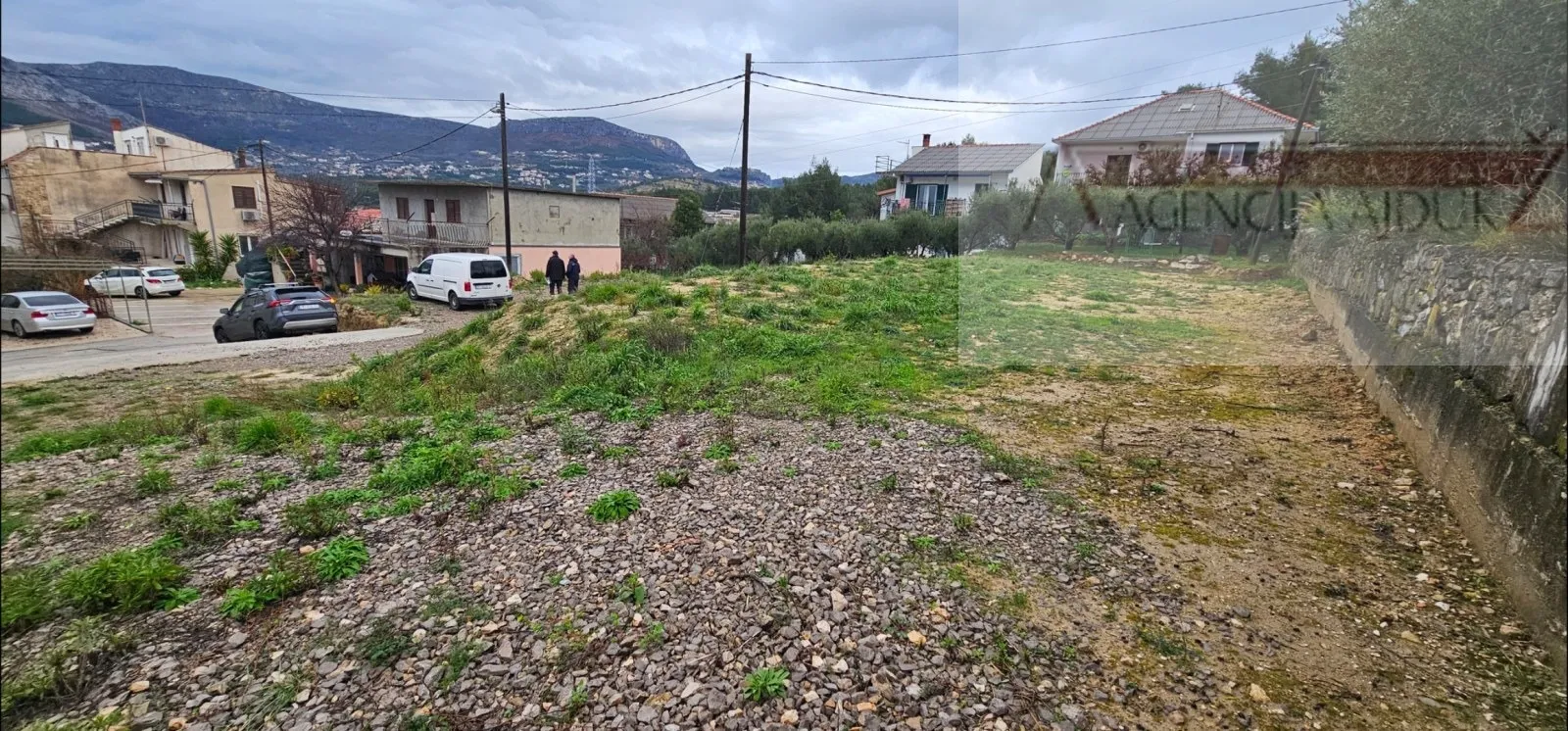 solin najam građevinskog zemljišta 900 m2 + mogućnost gradnje - slika 4