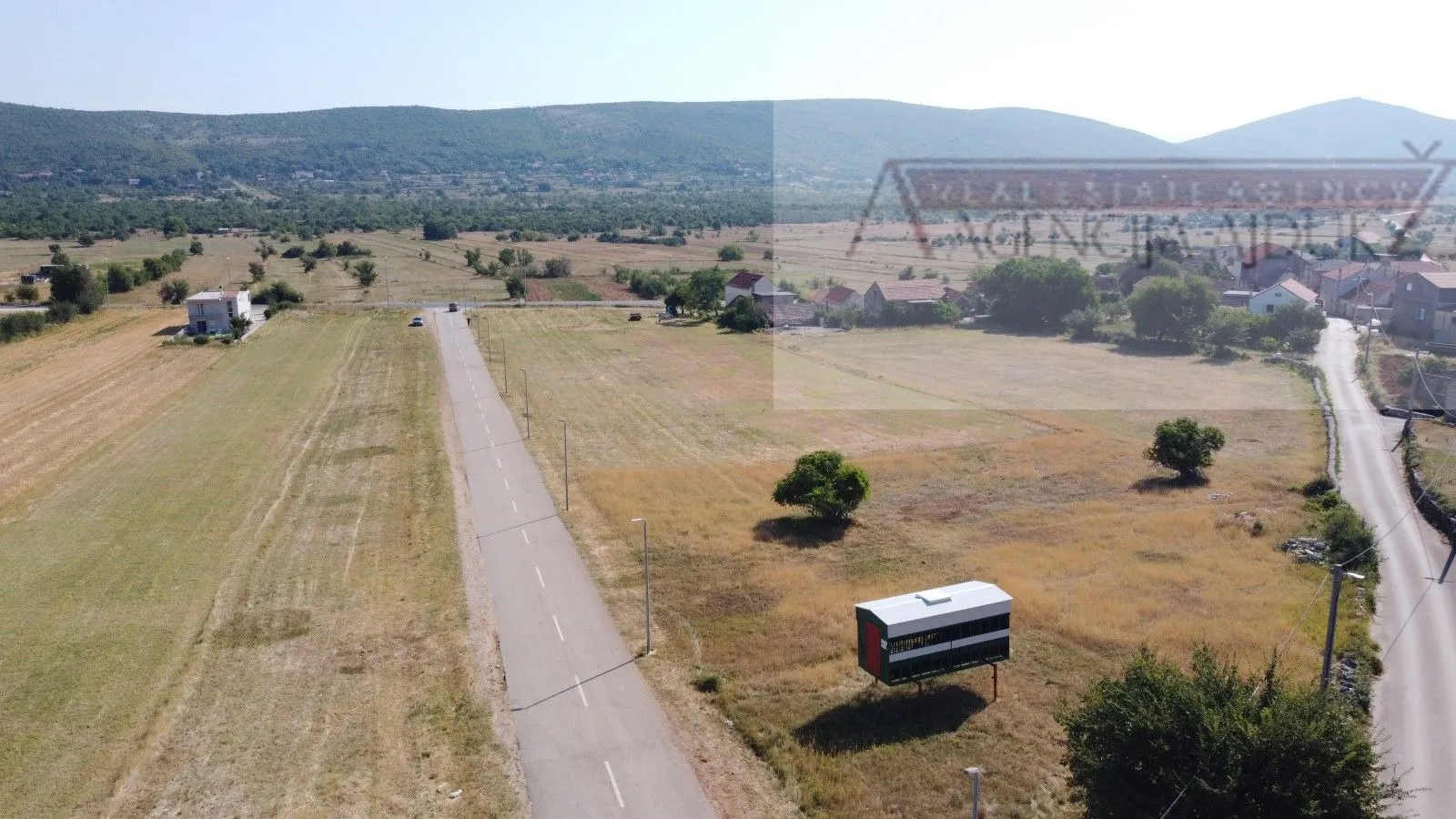 dicmo najam građevinskog zemljišta 5378 m2 - novo u ponudi - slika 10