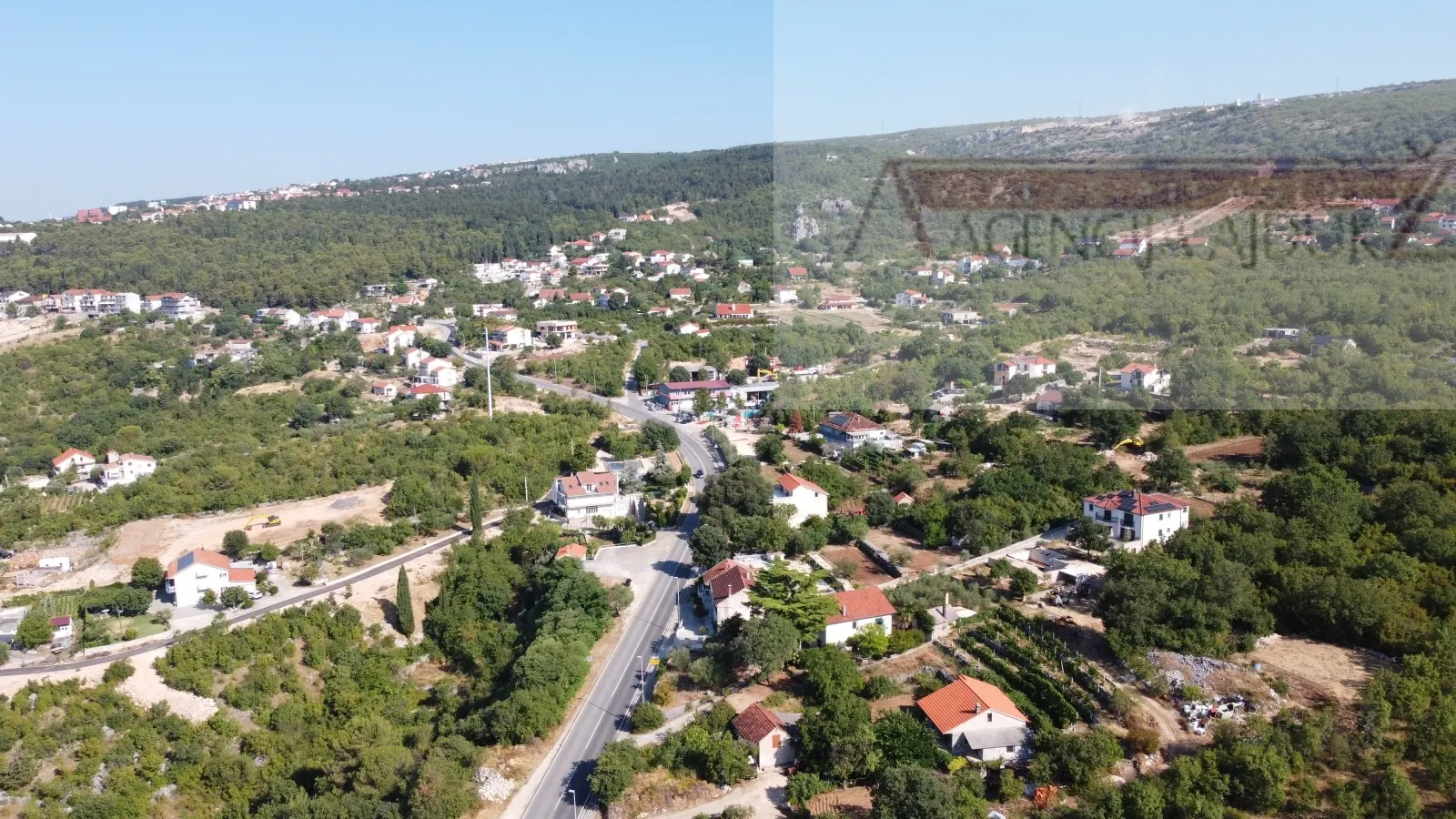 imotski - vinjani donji 2348 m2 građevinsko zemljište - slika 1