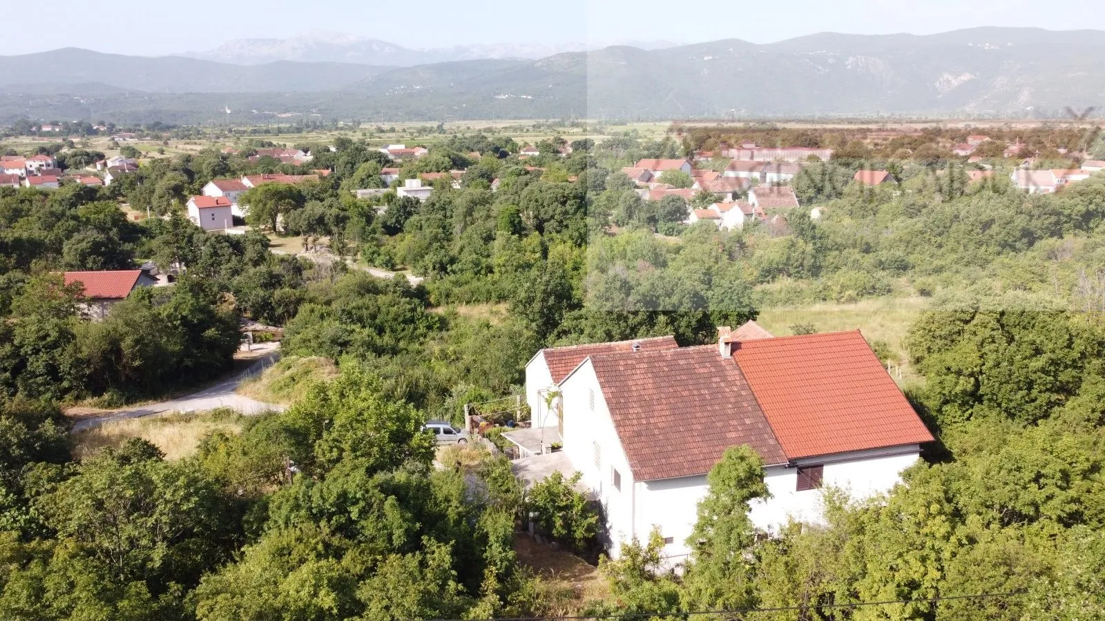 imotski donji proložac kuća 187 m2 - povoljno - slika 4
