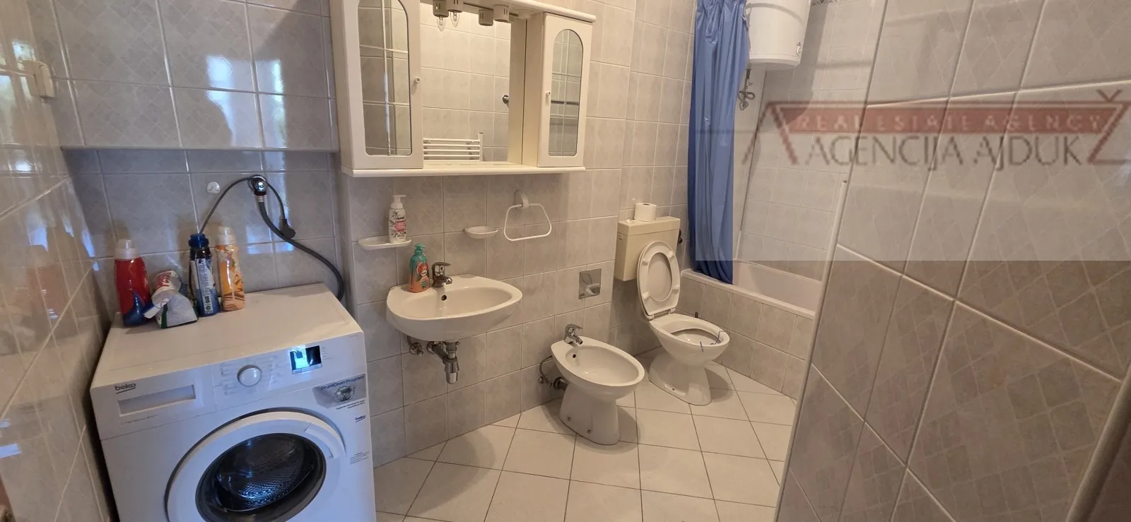 kuća prodaja omiš 560 m2 - slika 15