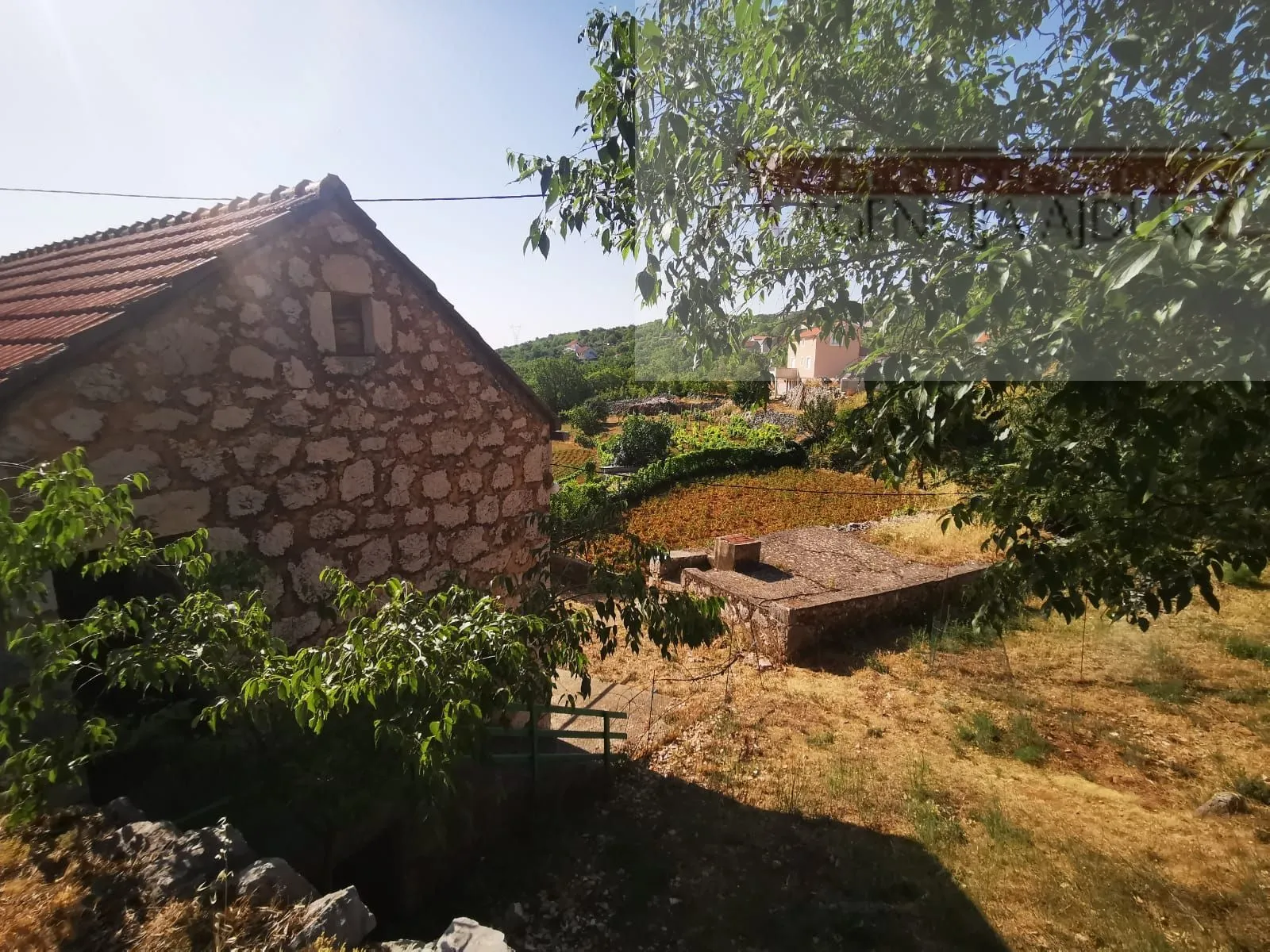 imotski lokvičići kamene kuće na parceli od 2035 m2 - ekskluziva - slika 7