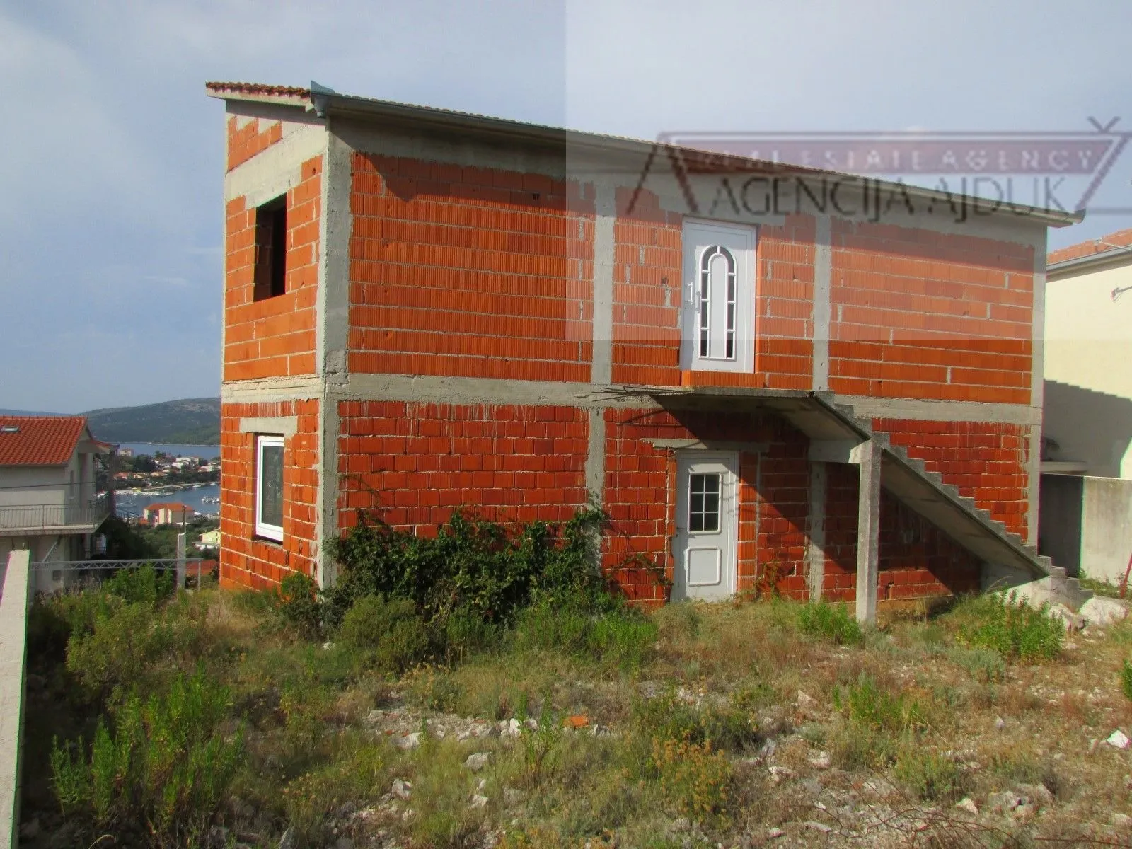 trogir seget vranjica kuća sa 9 stanova roh-bau - novo u ponudi - slika 5