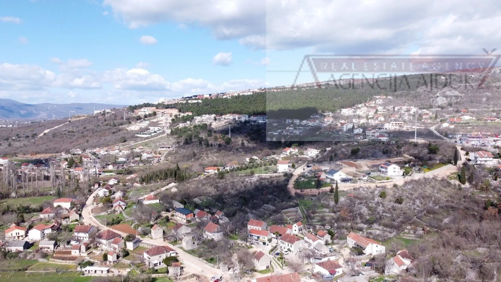 imotski 723 m2 građevinsko zemljište - vinjani donji - slika 4