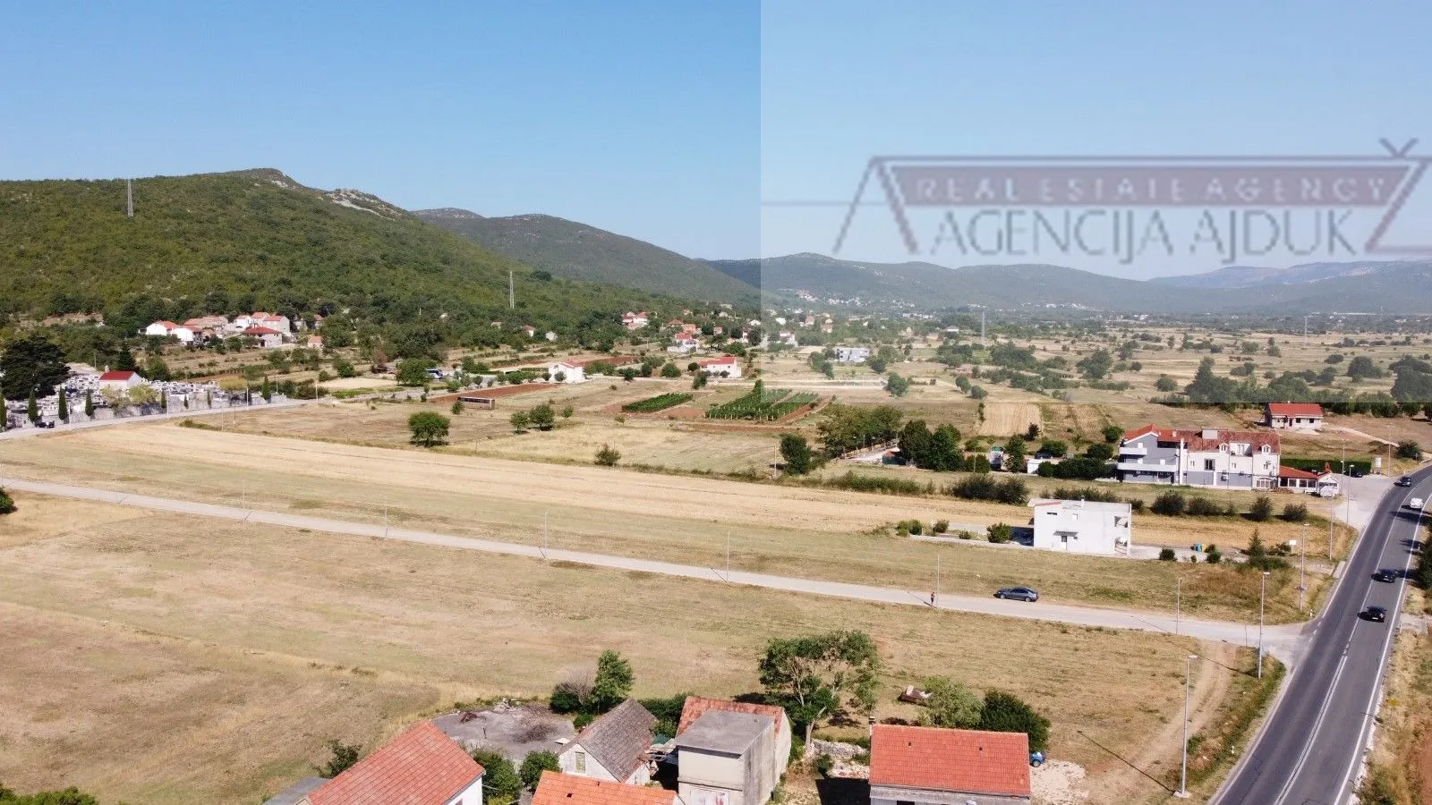 dicmo najam građevinskog zemljišta 5378 m2 - novo u ponudi - slika 2