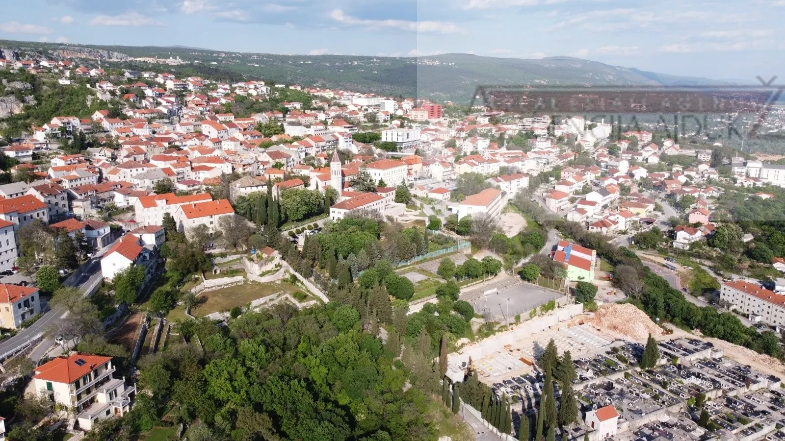 imotski građevinsko zemljište 1176 m2 modro jezero - top ponuda! - slika 8