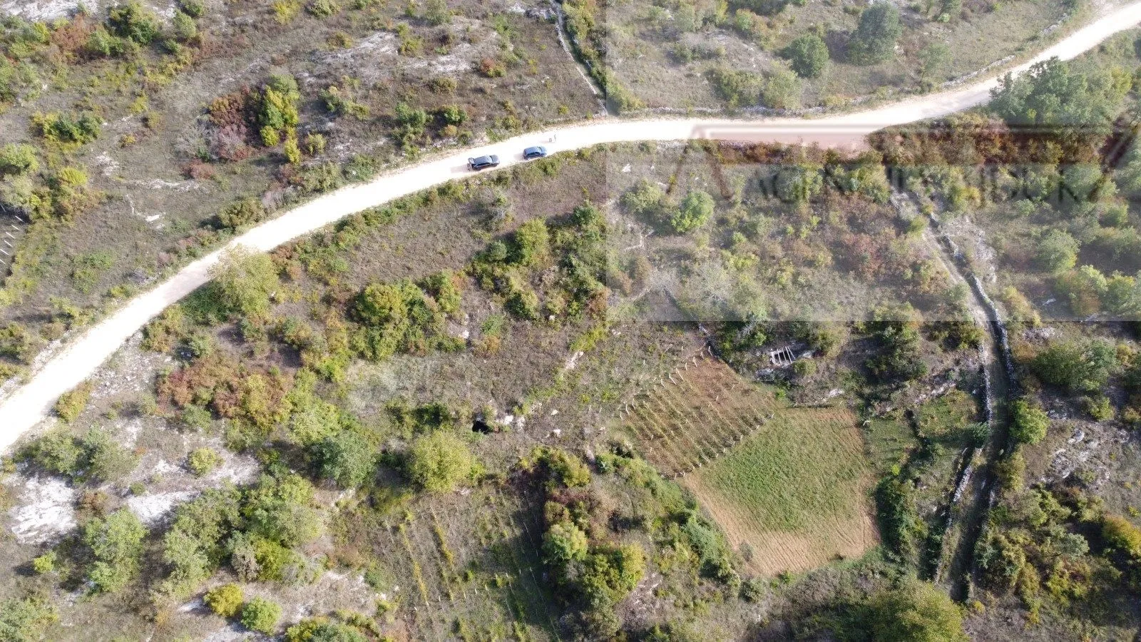 imotski poljica građevinsko zemljište 4225 m2 - novo! - slika 7