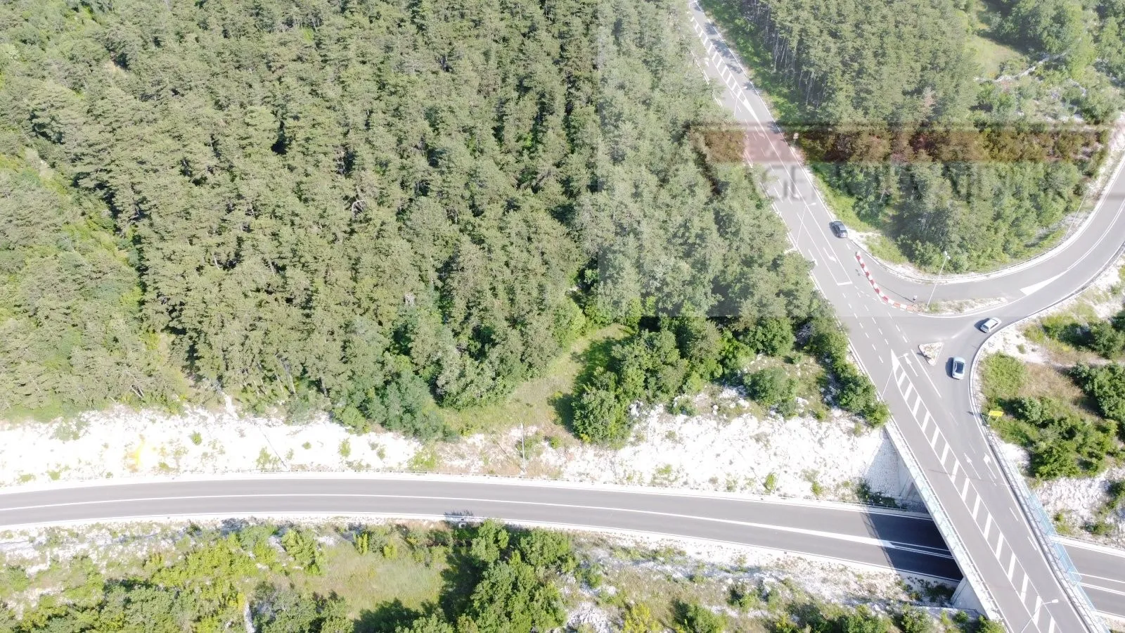 zagvozd građevinsko zemljište 1817 m2 - novo u ponudi - slika 11