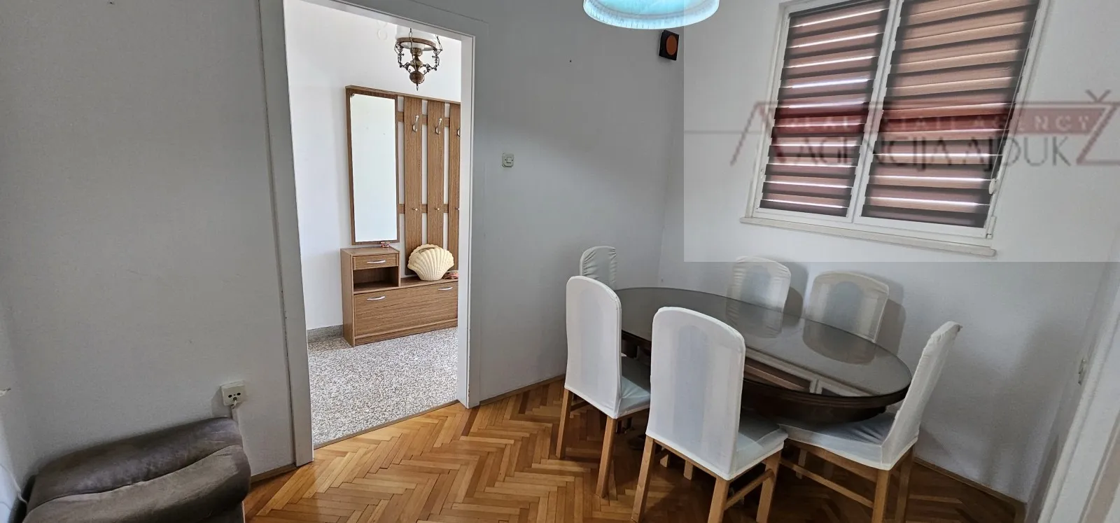 split centar 65,88 m2 stan na top lokaciji - novo u ponudi - slika 4