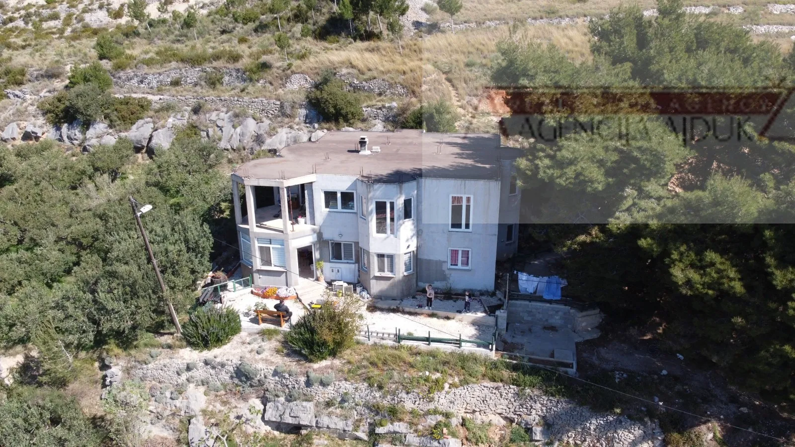 Omiš Duće kuća 263 m2 otvoren pogled na more - Omiš, Omiš