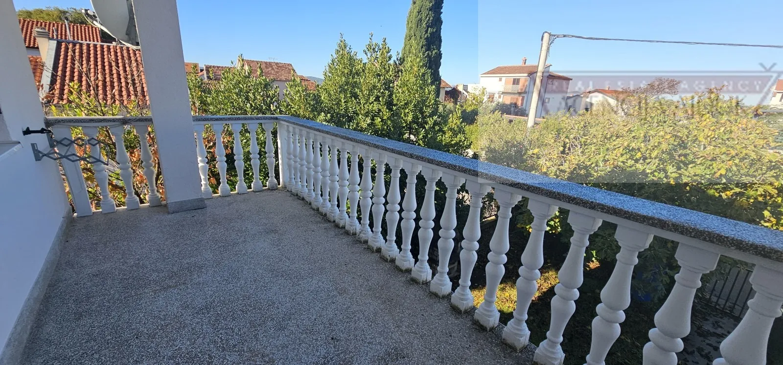 biograd na moru kuća 200 m2 + okućnica - novo u ponudi - slika 6