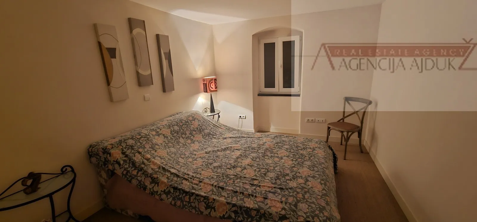 split centar varoš stan 58 m2 + garaža 20 m2 - top ponuda! - slika 8